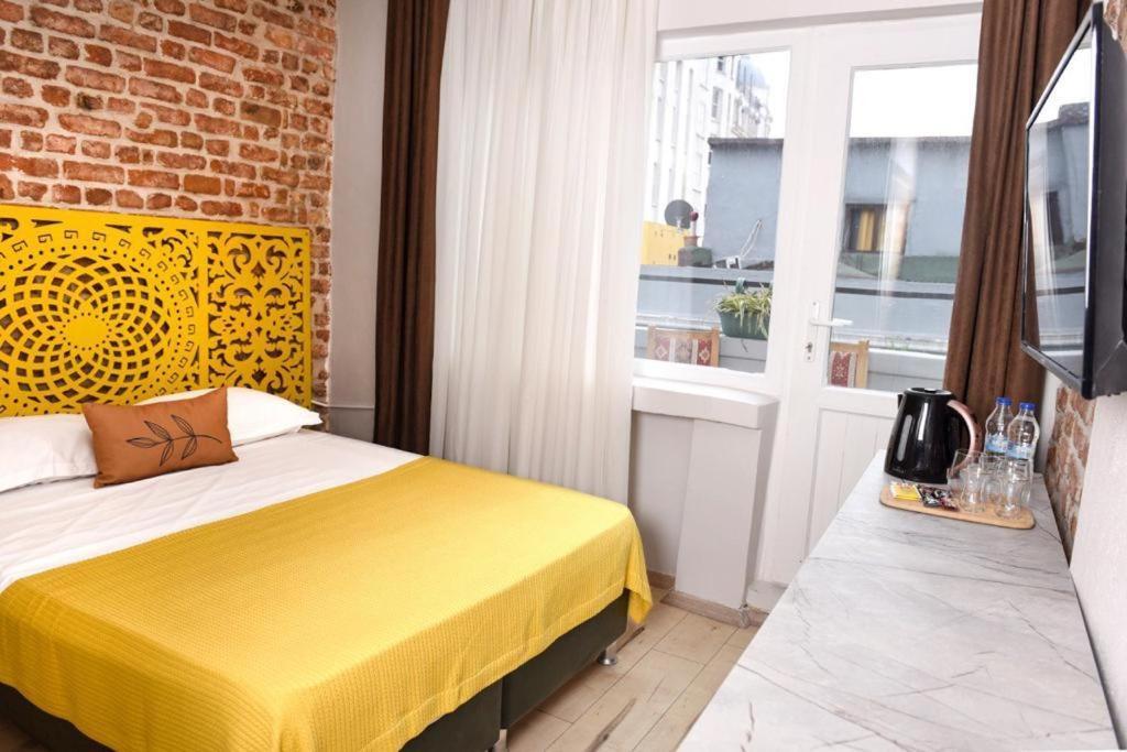 Aysa Hotel Istanbul Bagian luar foto