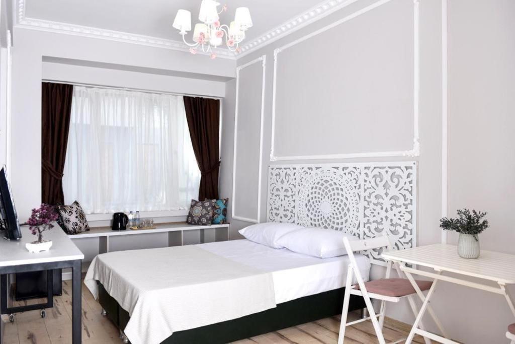 Aysa Hotel Istanbul Bagian luar foto