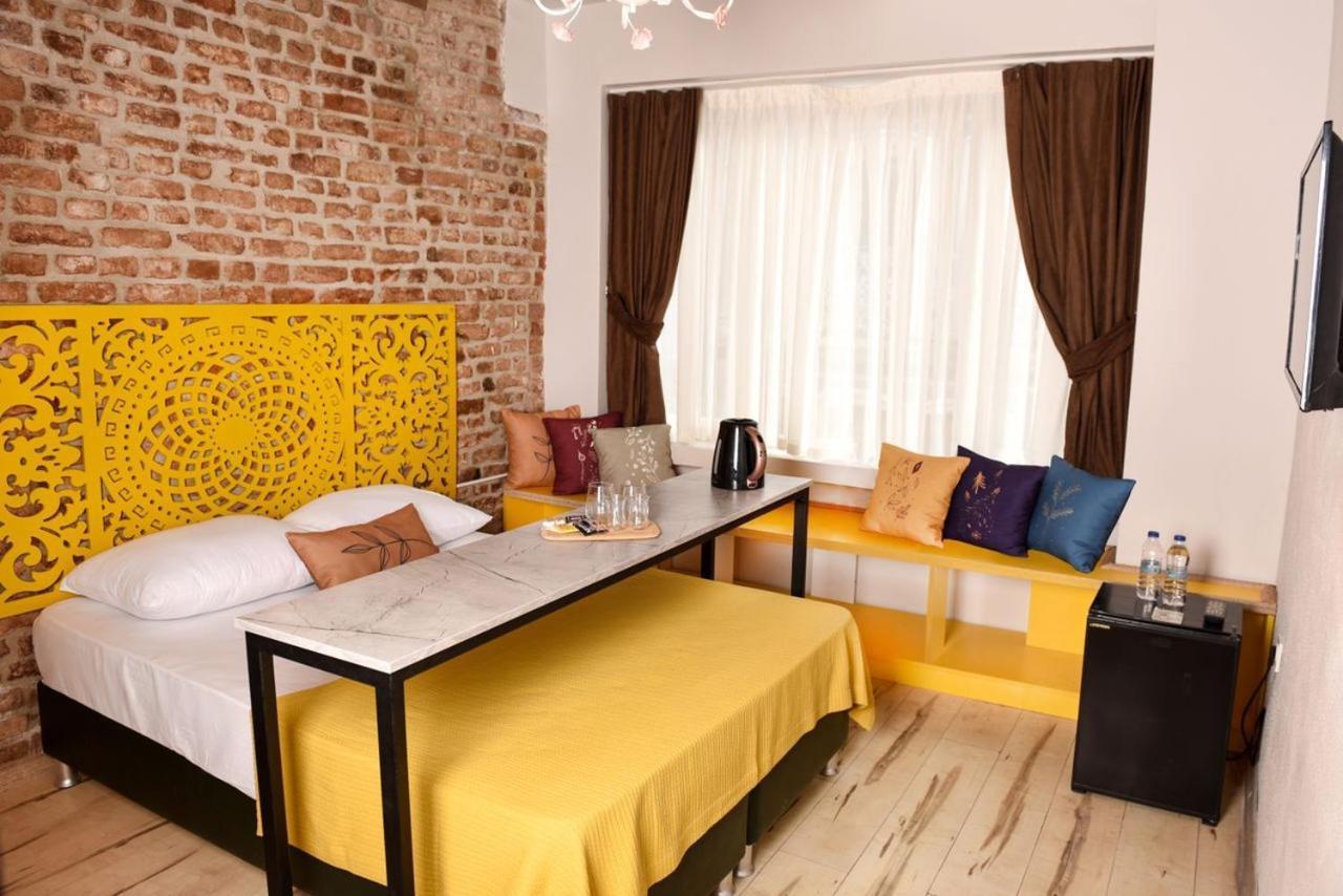Aysa Hotel Istanbul Bagian luar foto