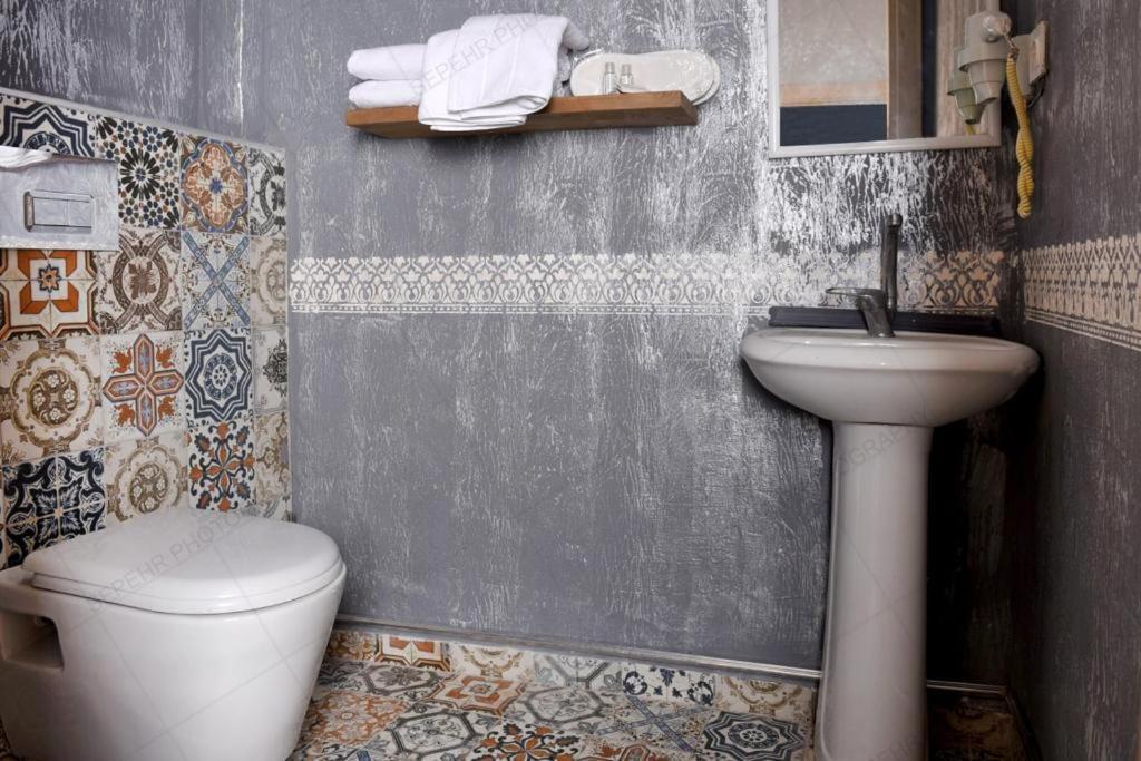 Aysa Hotel Istanbul Bagian luar foto