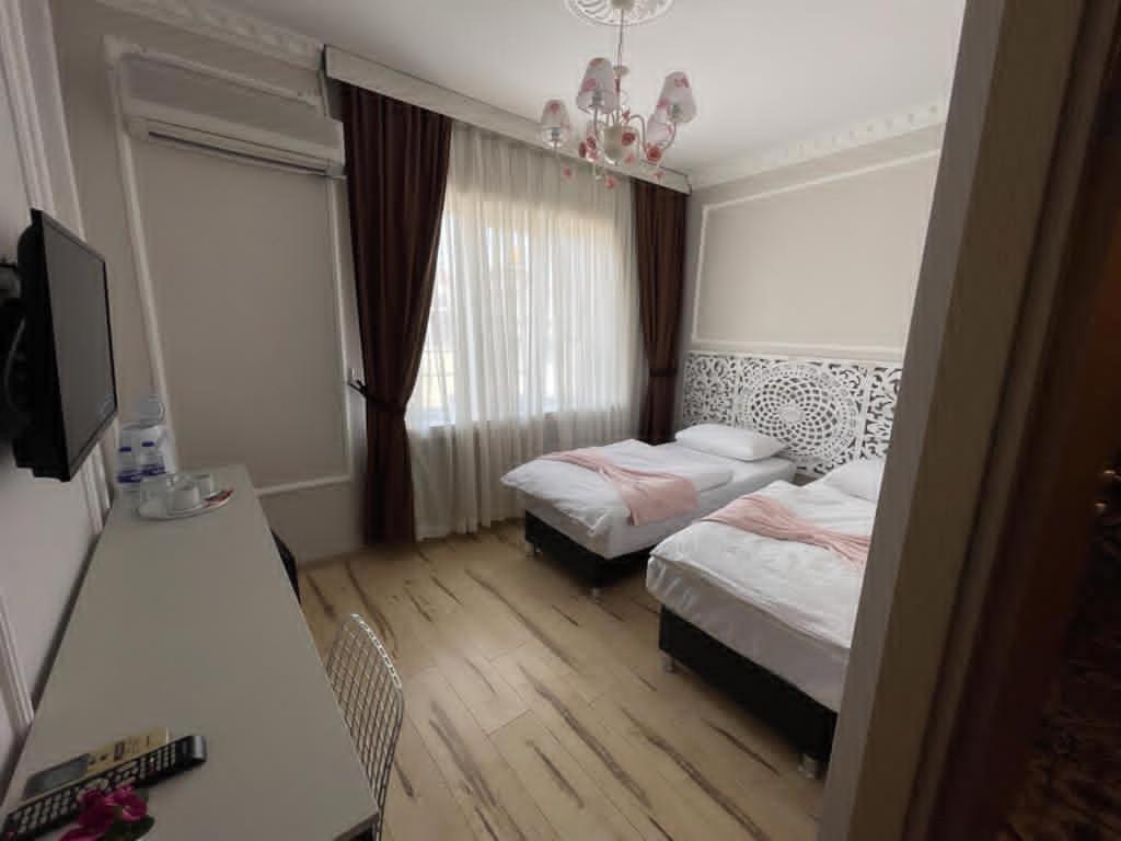 Aysa Hotel Istanbul Bagian luar foto
