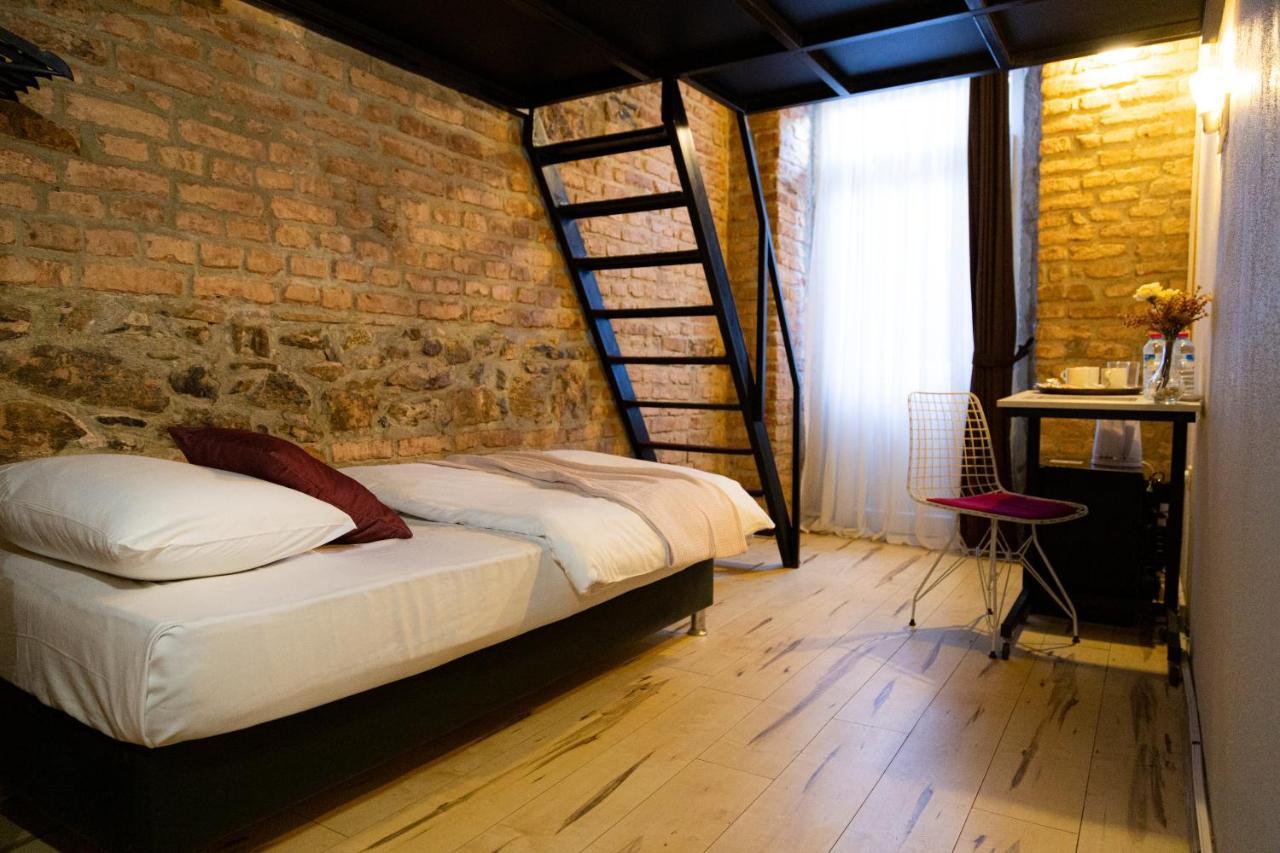 Aysa Hotel Istanbul Bagian luar foto