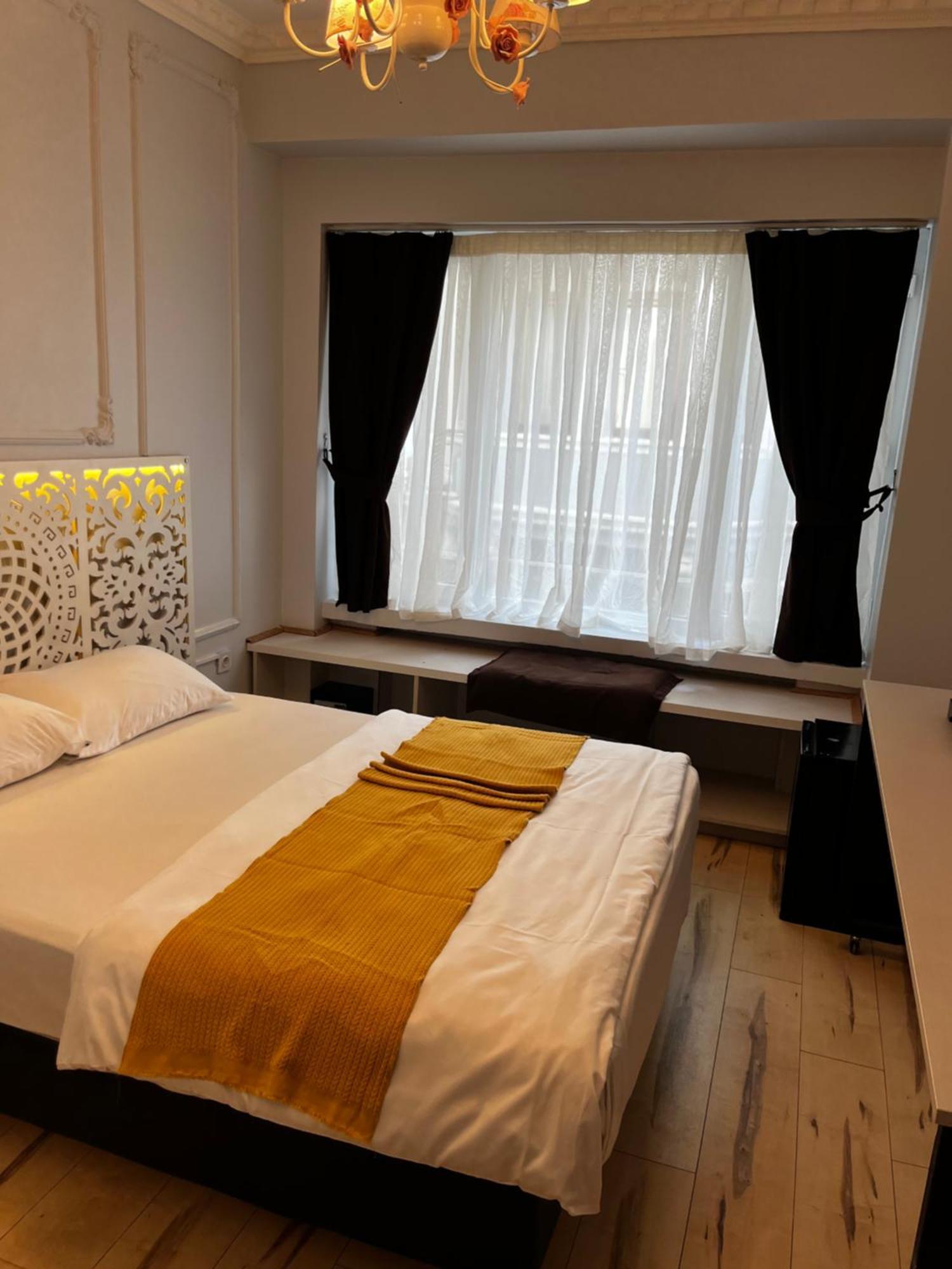 Aysa Hotel Istanbul Bagian luar foto